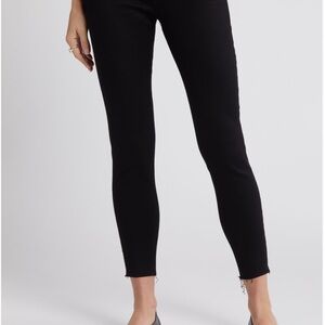 EUC distressed KUT from the Kloth Size 10
Donna High Rise Ankle Skinny Jeans